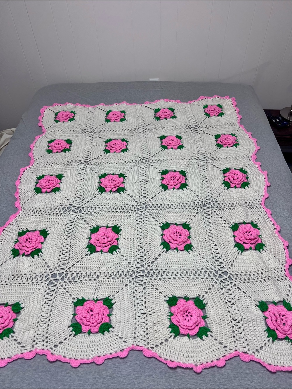 Vintage Handmade Crochet 3D Rose Afghan Blanket – Pink Floral Granny Square